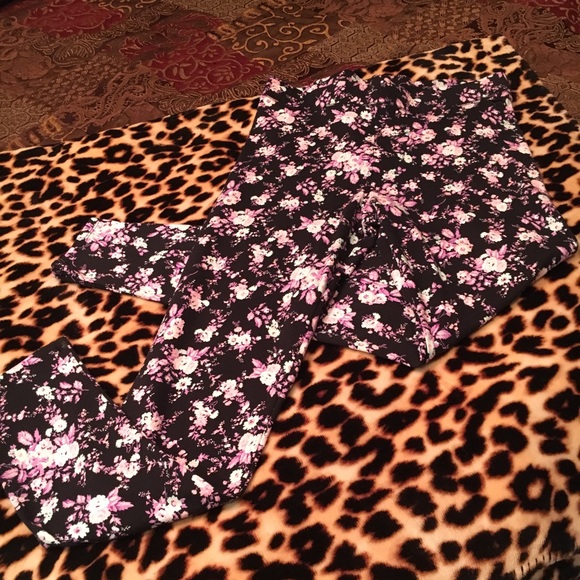 Victoria’s Secret Pink leggings - Picture 1 of 1